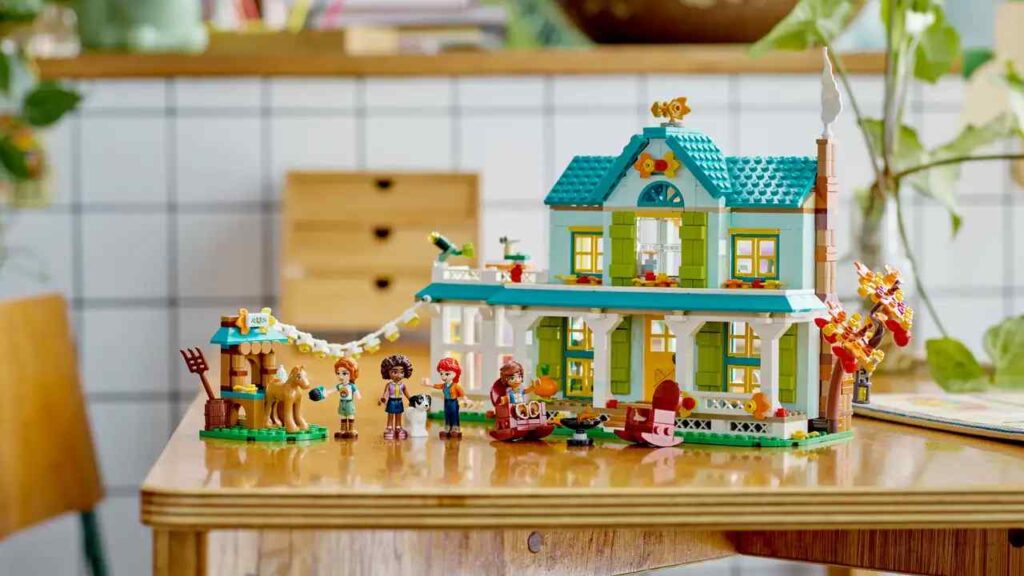 The LEGO Friends Autumn House is shown here.